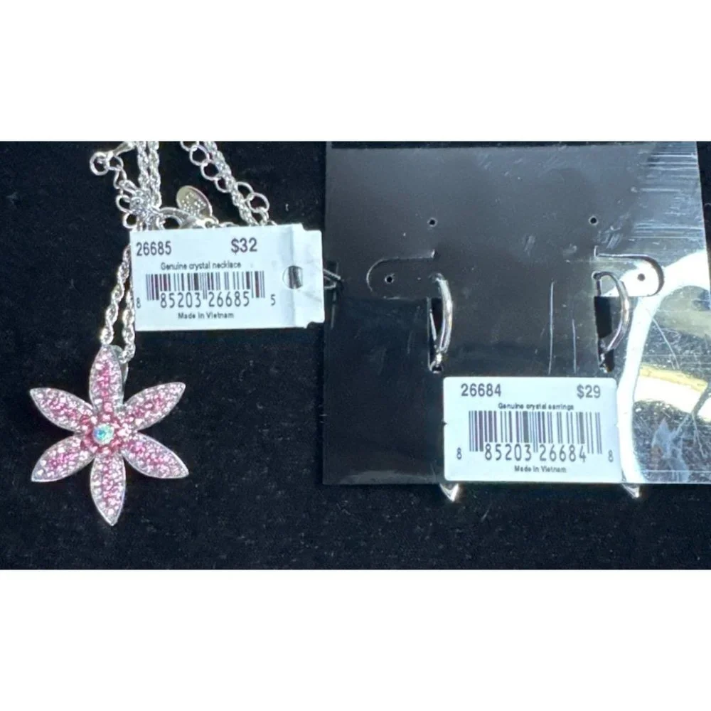 Cookie Lee 20" Pink Flower Necklace and Earring Set - Picture 3 of 3